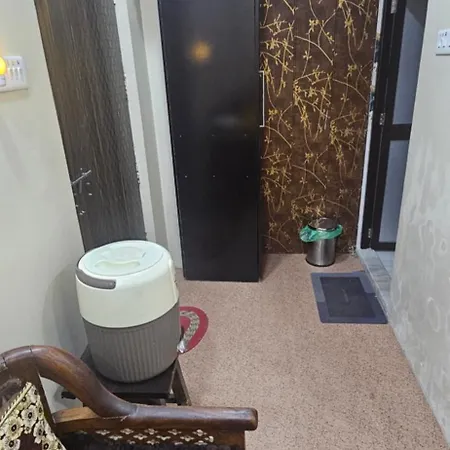 Kashi Shree Apartment Varanasi Room photo