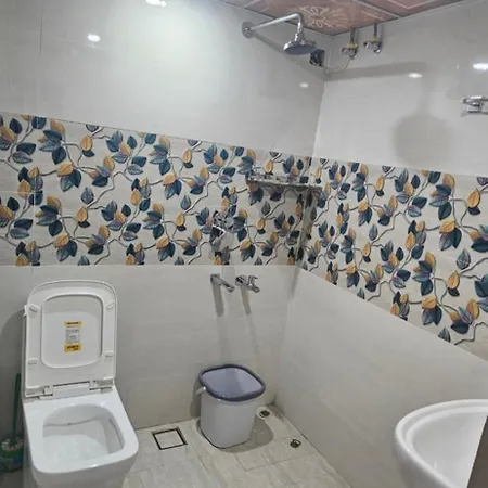 Kashi Shree Apartment Varanasi Room photo
